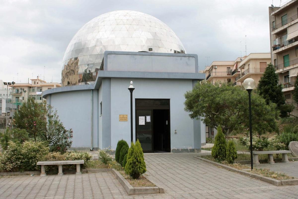 Gm Immobiliare Lägenhet Reggio di Calabria Exteriör bild